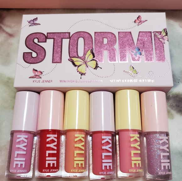 🦋 New Kylie × Stormi Mini HighGloss Set - Picture 2 of 8